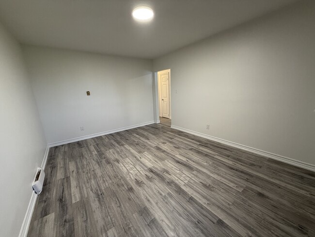 Photo - 130 Fifth Ave Unit 3
