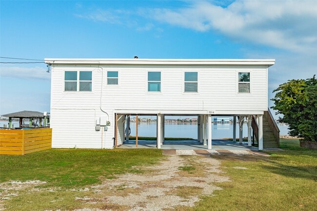 Photo - 7204 Avenue N 1/2 Rear