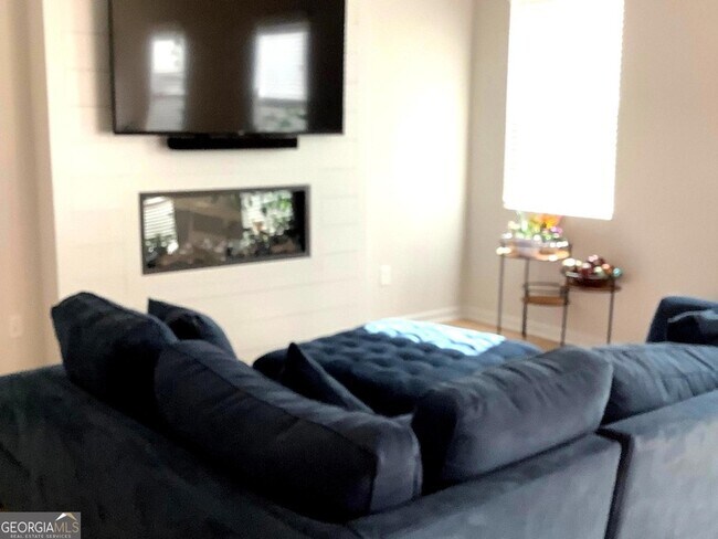 Photo - 110 Summit Pointe Ln