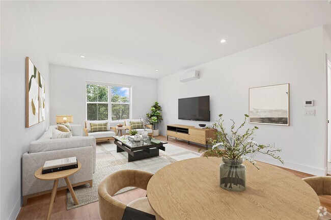 Building Photo - 1 Carnation Ave Unit 206 Rental
