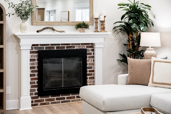 Photo - 12805 Mia Cir