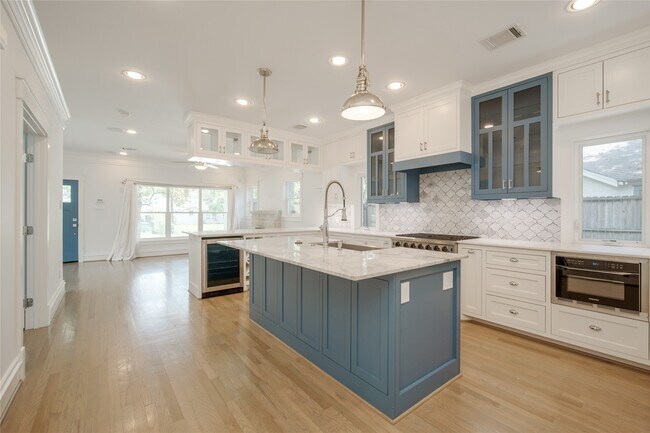 Photo - 4814 Siegel St