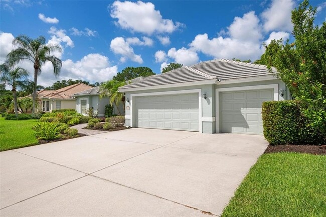 Photo - 5249 Far Oak Cir
