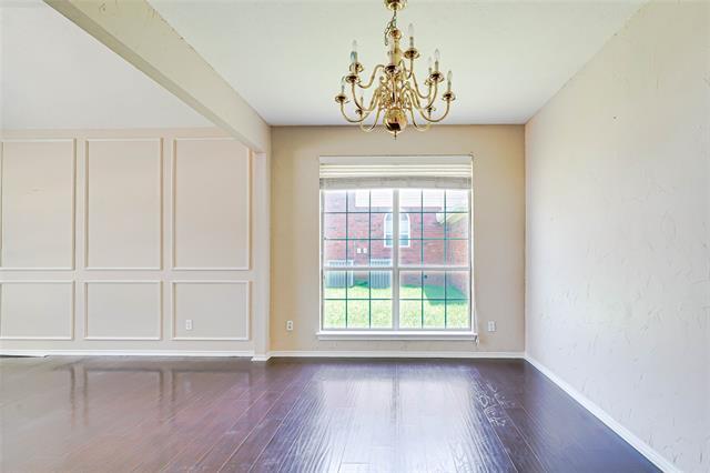 Photo - 2056 Hawken Dr