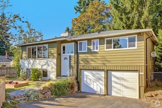 Building Photo - Seattle Northgate single family house 4 be...