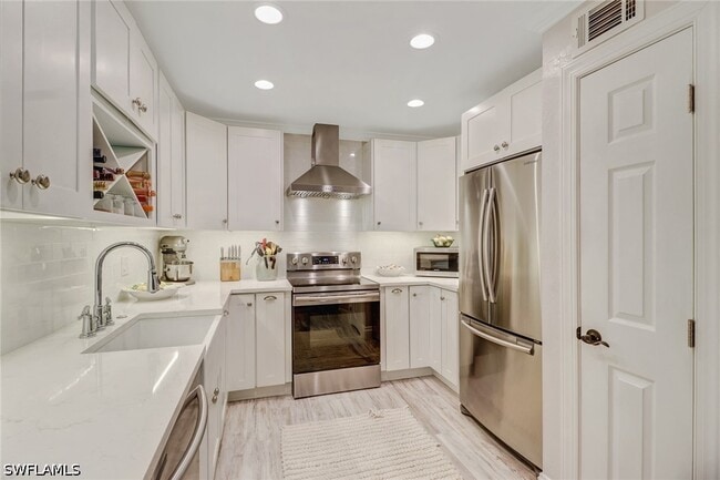 Building Photo - 3180 Seasons Way Unit 909