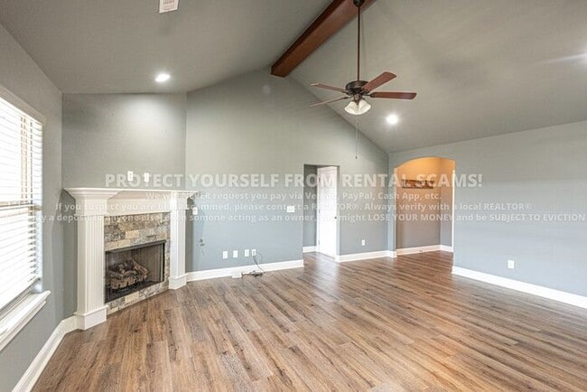 Photo - 1281 General McCrae Dr