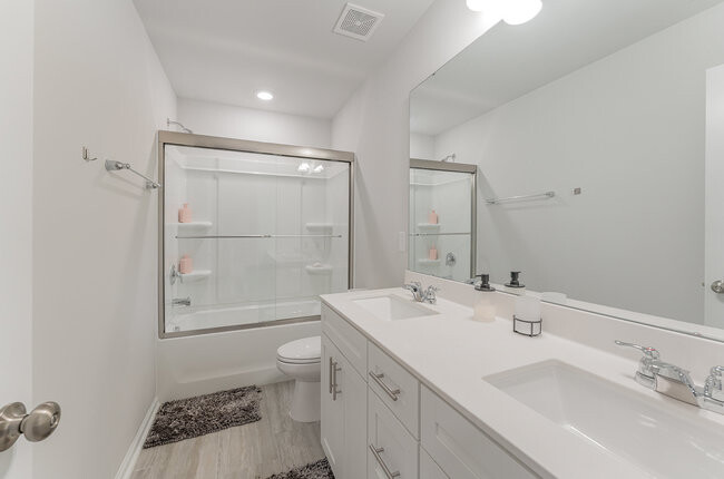 Photo - 1002 Belloak Wy Townhome