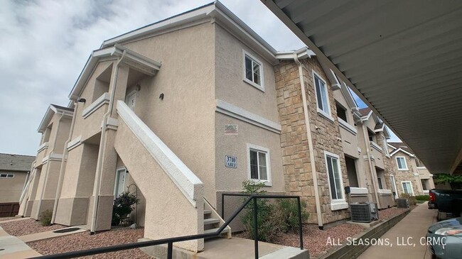 3710 Strawberry Fields Grove #E - 3710 Strawberry Fields Grove #E Condo Unit E