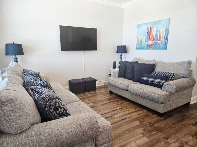 1120 15th St Unit 4B