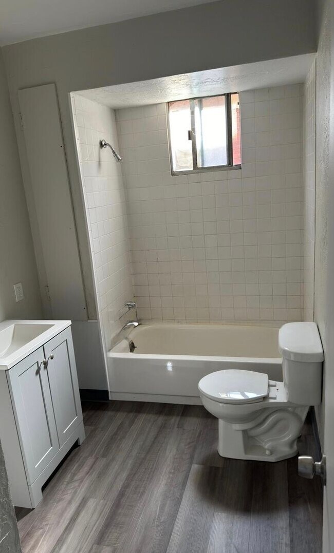 Photo - 5420 Stanton Ave Unit 3