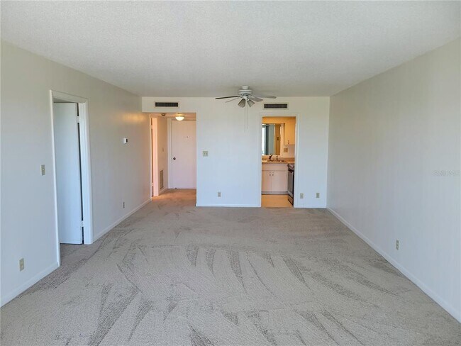 400 64th Ave Unit 1001 W