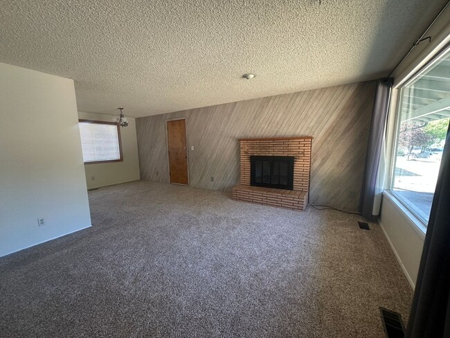 Photo - NW Corvallis