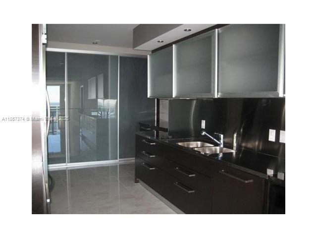 Building Photo - 1850 S Ocean Dr Unit PH4402 Rental