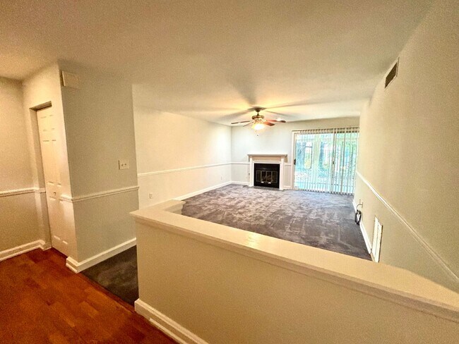 Photo - 57 Doranne Ct