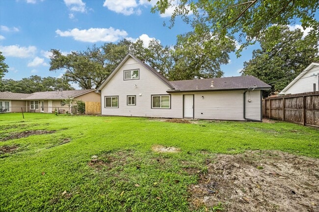 Photo - 4114 Hill Oak Dr