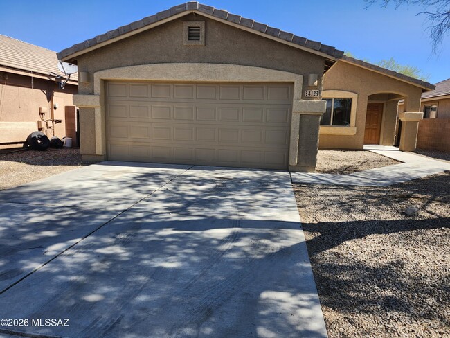 Building Photo - 4123 E Coolbrooke Dr