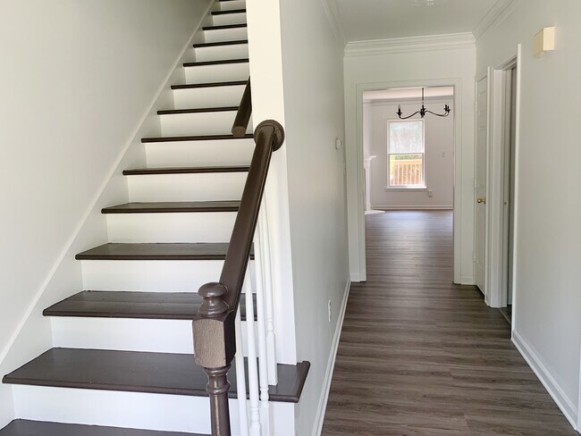 Photo - 3687 Orchard St