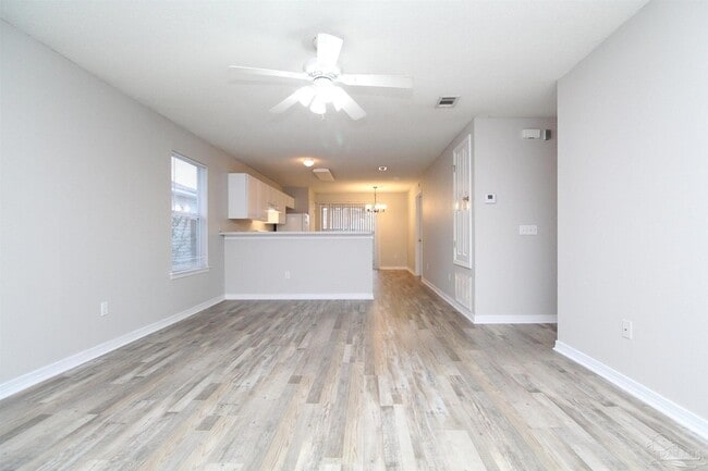 Photo - 1021 Antigua Cir