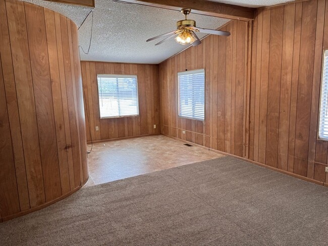 Photo - 715 Massachusetts Ave Unidad 715 Massachusetts Ave.  C