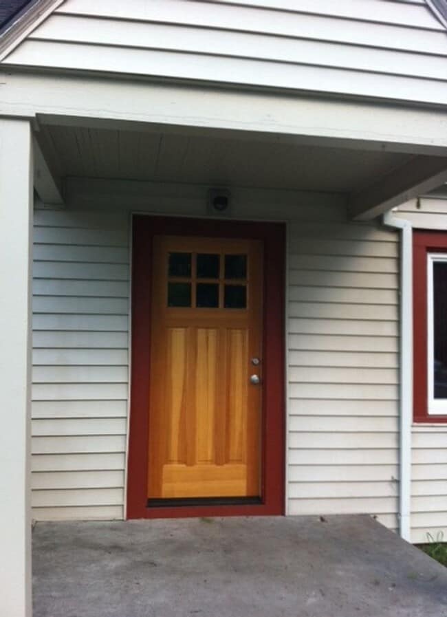 Photo - Cute Newley Remodeled 3 BD in Aloha!!