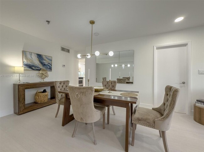 Building Photo - 250 181 Drive, 303 Rental