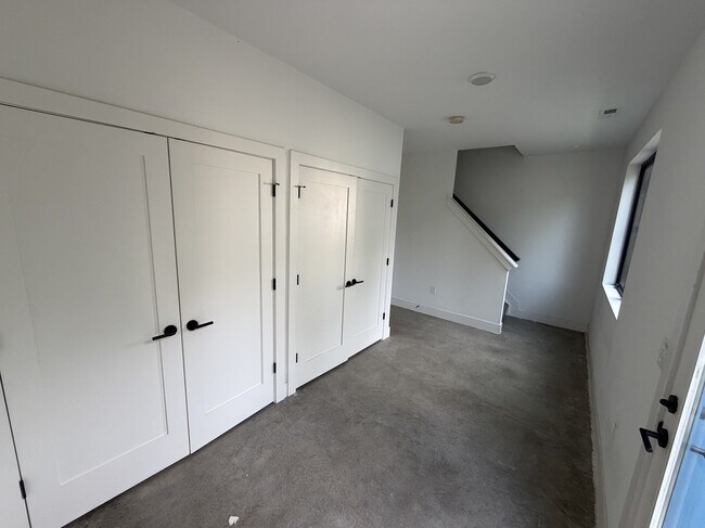 355 Loeffler Ave