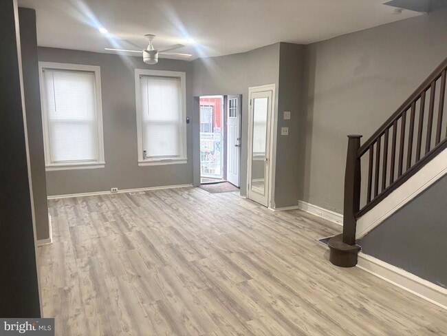 Photo - 1309 W Clementine St