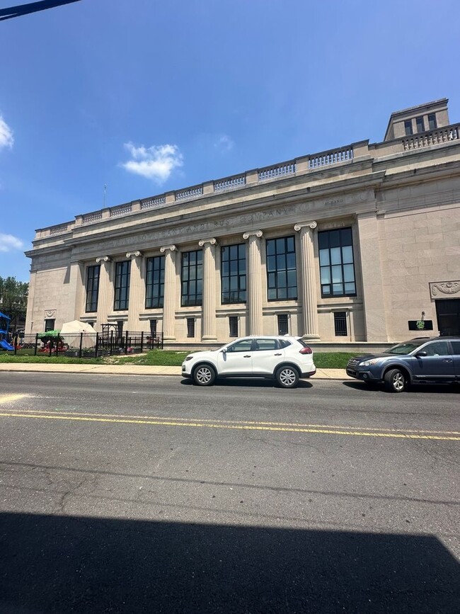 Jenkintown Bank & Trust Apartments - Jenkintown Bank & Trust Apartments Unit 203