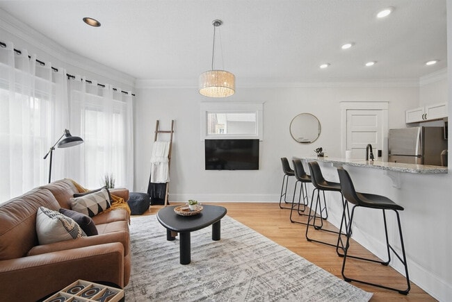 Photo - 544 36th St Unidad ID1285748P