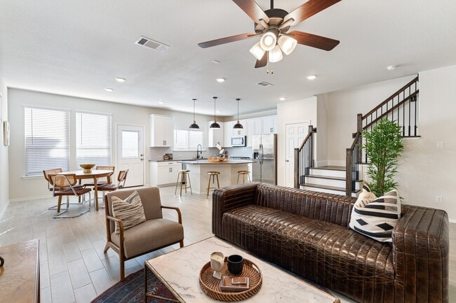 3235 Longleaf Meadows Dr