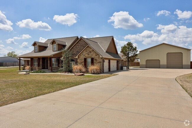 Building Photo - Impressive Backyard Oasis with Pool and Wo... Rental