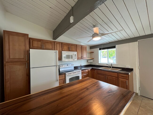 Photo - For Rent -  68-190 Au St. #D