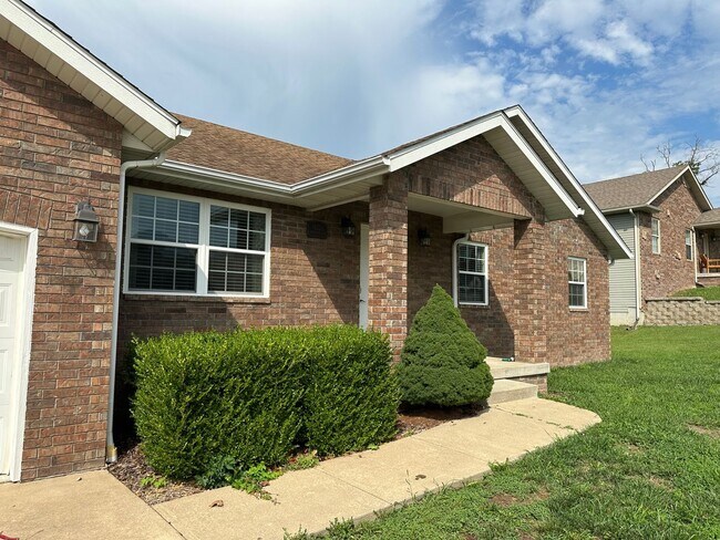 Photo - Your Dream Rental Awaits in Osage Hills – ...