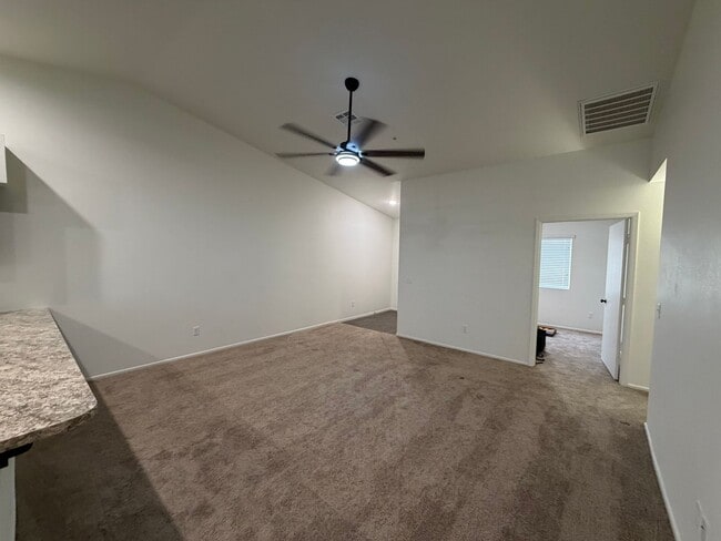 Photo - 3 BEDROOM HOME IN DESERT SKY!