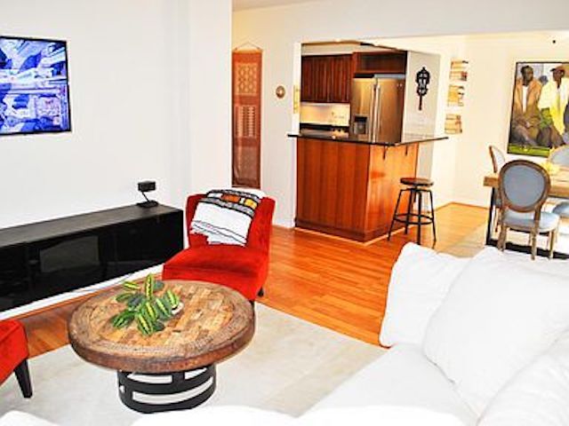 View of breakfast bar - 1045 31st St NW Unit 301