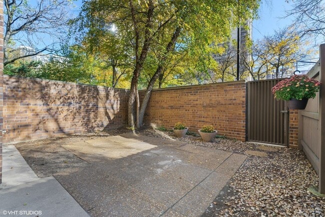 Photo - 1340 N La Salle Dr Unit 411