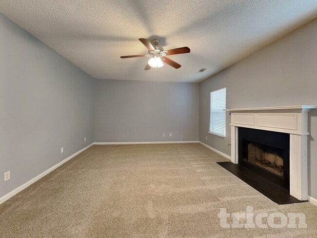 Photo - 4828 Triger Ln