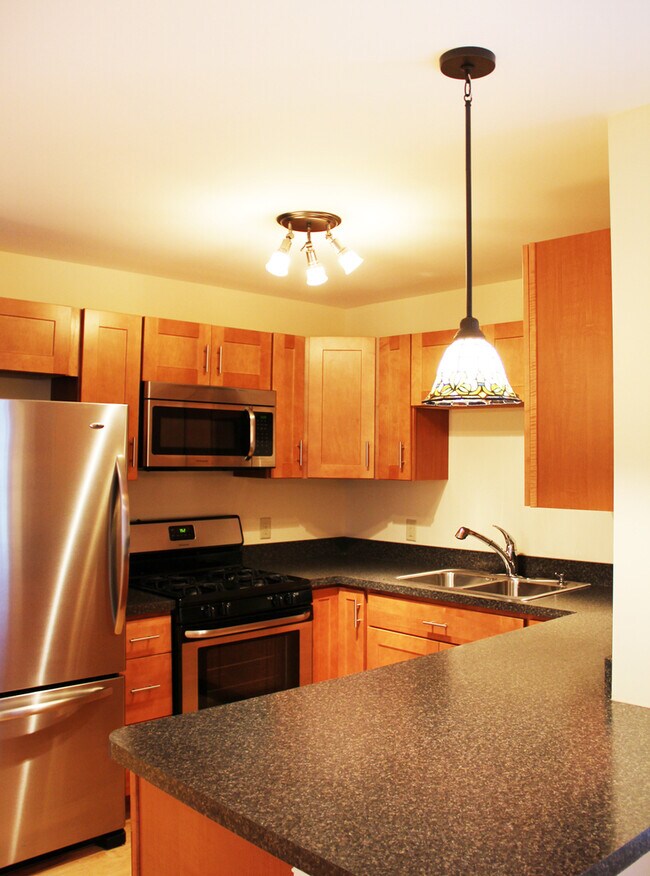 Photo - 39 Peru St Unit APT 2