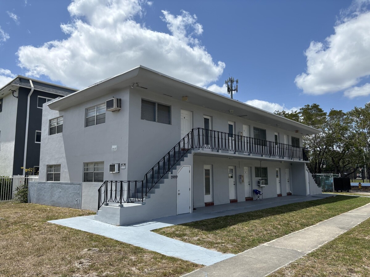 Photo - 1999 NE 168th St Condo Unit 1