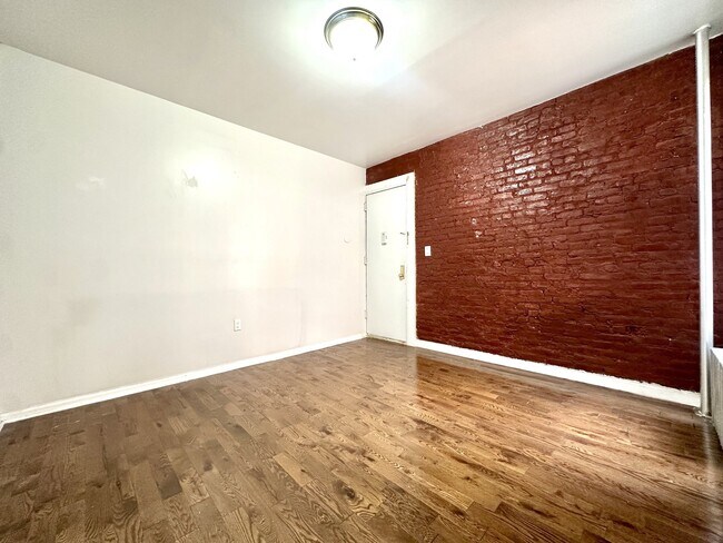2254 5th Ave Unidad 9