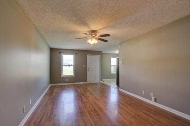 Photo - 1822 Harbor Dr