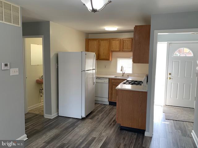 Photo - 3004 St Clair Dr