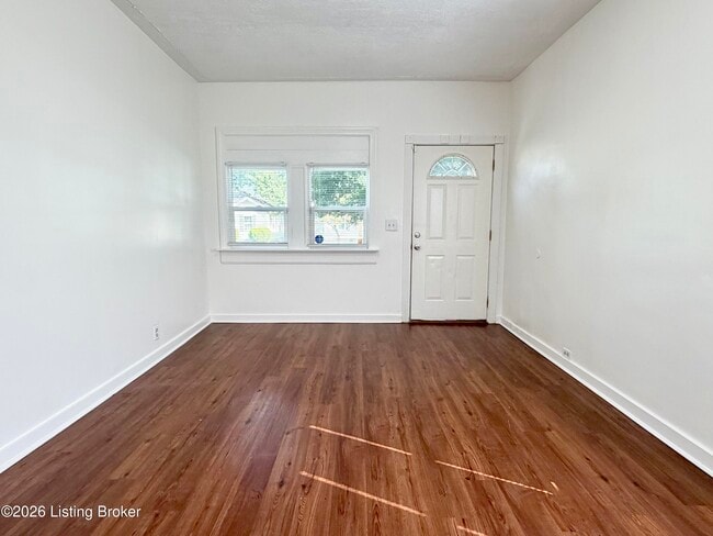 924 Burton Ave