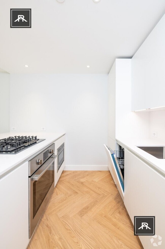 Building Photo - 1 bedroom in Boston MA 02116 Unit 405 Rental