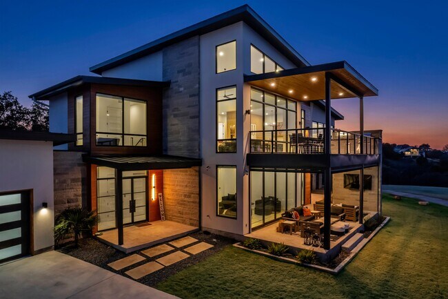 Photo - 207 Kites Ct