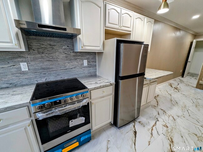 Photo - 209 Main St Unit 3D