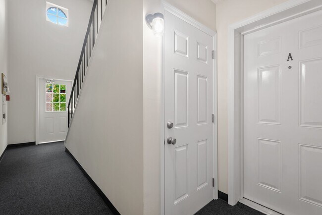1120 84th Ave N Unit A