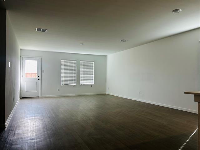 Photo - 2033 Derby Ln