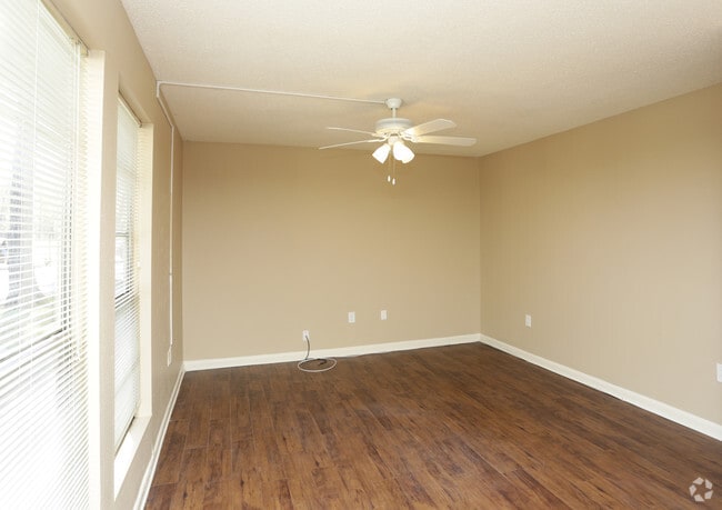 Photo - Cypress Park Apartments